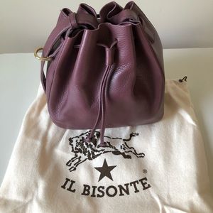 Il Bisonte Women’s Bucket Bag Leather - Color Plum